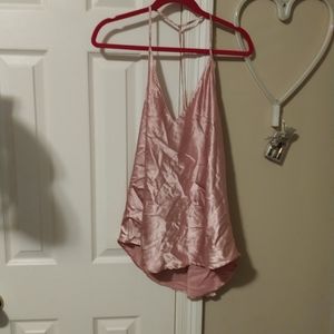 Pink slik top